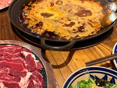 -旧街市鲜货老火锅(大光路店)