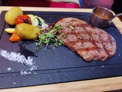 M7肉眼牛排-YUE·6·西式融合餐厅(外滩六号店)