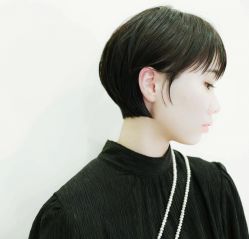 -LA BELLEZA倍丽莎美发沙龙