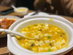 蟹黄鱼肚豆腐-渝信川菜(西单店)