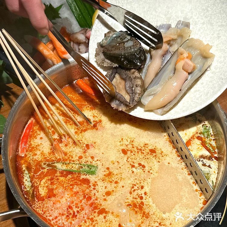 重庆果真是遥遥领先啊。。。。。