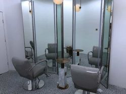 -In Style Hair Salon