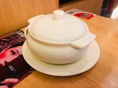 桃胶雪莲子炖雪梨-满记甜品(友谊国贸城店)