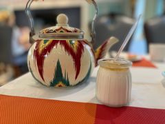 -艾尼巴億餐厅 Aini Bayi Restaurant(曲阳路店)