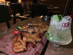 -The Cheebat 锌吧·Bistro(体育西店)