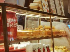 面包甜点陈列柜-君之狮子山·轻糖烘焙(松江印象城店)