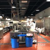 朋友在安亭添新居，大伙来此看房，到饭点了便来此就餐