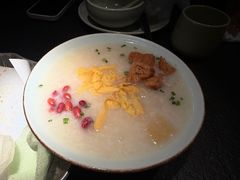 -蝴蝶里·粤菜·点心(滨江龙湖店)