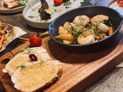 -HIGH FIVE哈福手工汉堡(桂林路店)