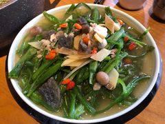 上汤水性扬花-隔壁老王·家常云南菜(花巷店)