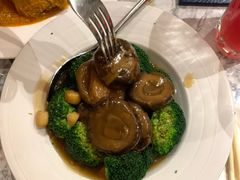 西兰花香菇-关夫人餐厅(阳光广场店)