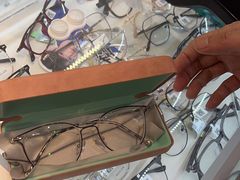 -沫芮眼镜·蔡司官方授权店(人民广场店)