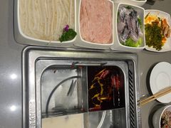 -海底捞火锅(杭州萧山宝龙广场店)