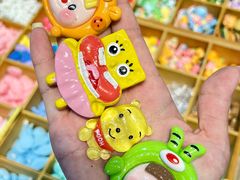 -郑在DIY·潮玩银饰绘画手作(中央大道旗舰店)