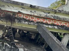 -四川汶川特大地震漩口中学遗址