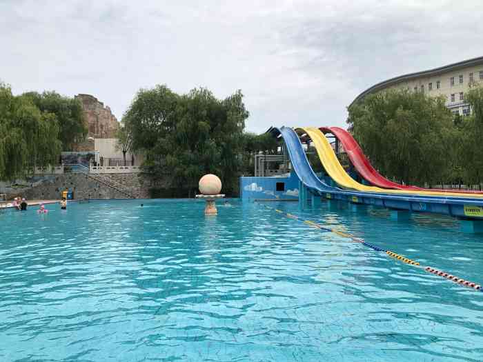 白鹿温泉加勒比水上乐园