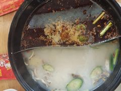 -袁记串串香(泉水轻轨站店)