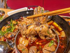 -鸿顺老铁锅美蛙鱼府(解放碑店)