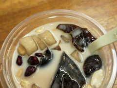 -八婆婆烧仙草(曾厝垵店)