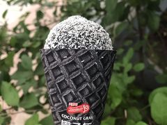 -全家便利店(洛川东路店)