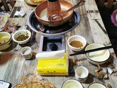 -香香腊排骨.野生菌火塘总店(束河店)