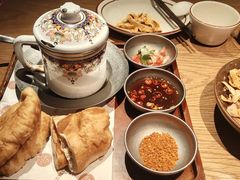 -纳鲁孜·新疆特色餐厅(上海悦荟广场店)