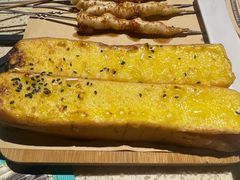 -蚝堡·生蚝海鲜烧烤物种起源•海肠捞饭(刘公岛店)