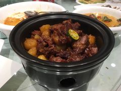 土豆球烧牛腩-橄榄季酒店