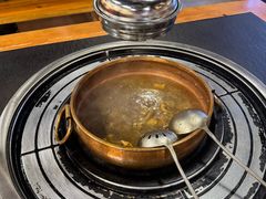 -阿山卓·野生菌火锅·纳西火塘烤肉