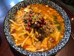 -粉家柳州螺蛳粉(杨宅路店)