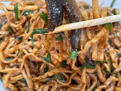 -三百碗宝应长鱼面(板仓街店)