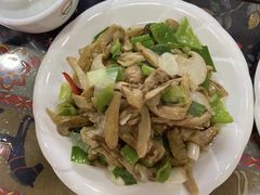 -泸沽肴(泸沽湖大洛水村农村信用社旁店)