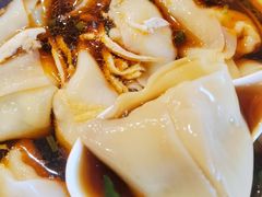 红汤辣馄饨-王興記(中山路店)