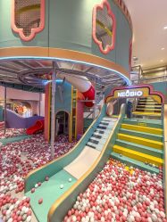 -奈尔宝·国风主题儿童乐园·亲子餐厅(豫园商城店)