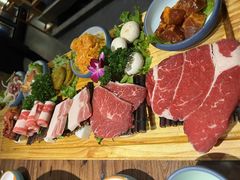 -明洞阿姨·韩式酱蟹烤肉·创意料理(三元桥店)