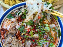 -云阿蛮生烫牛肉米线(景星店)