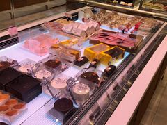 -巴黎贝甜(常德路店)