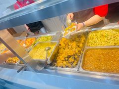 -晓宇盒饭(民安街店)