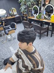 -藤野造型专业烫染接发