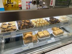 -上海哈尔滨食品厂(汇联商厦店)