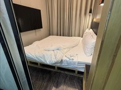 -汉庭优佳(上海娄山关路地铁站店)