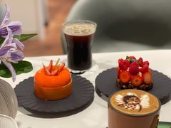 -潮一不贰·法式甜品·生日蛋糕·西式简餐(外滩店)