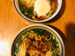 -矮子粉店1985·长沙米粉(湘春路店)