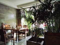 -HIGH FIVE哈福手工汉堡(桂林路店)