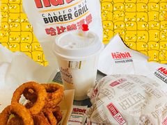 -The Habit Burger Grill 哈比特汉堡(爱琴海店)