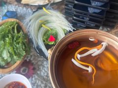 -慢丽江·云南野生菌土鸡锅(西山店)