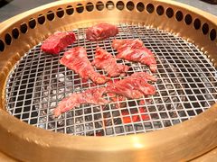 -铭牛烧肉·和牛海鲜自助(高新月牙湖店)