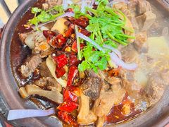 -沙胆彪炭炉牛杂煲(成都玉林店)