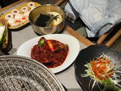 -草家酱蟹炭火烤肉店(珲春南路一店)