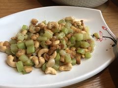 -秦香阁·西北家常菜(徐汇日月光中心店)